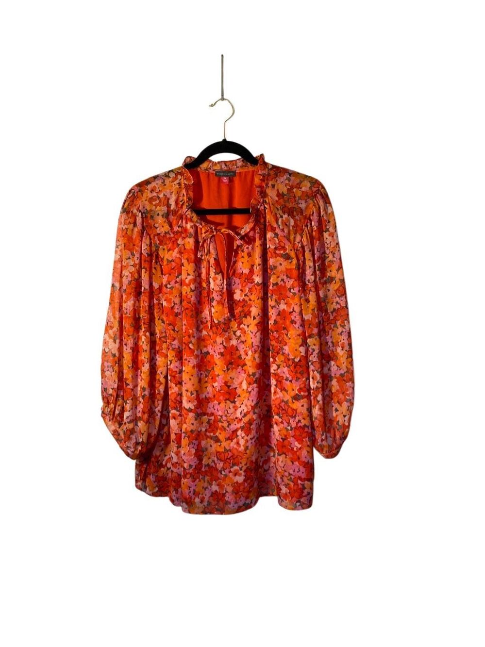 Vince Camuto plus size women’s floral, print puff sleeve blouse 3X